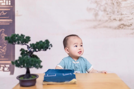 烟台宝宝腿纹不对称怎么办